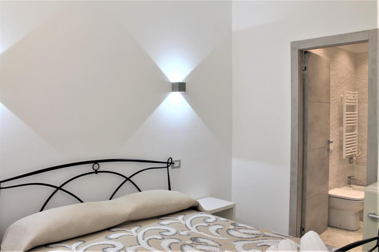 Sea Garden Rooms Termoli Buitenkant foto