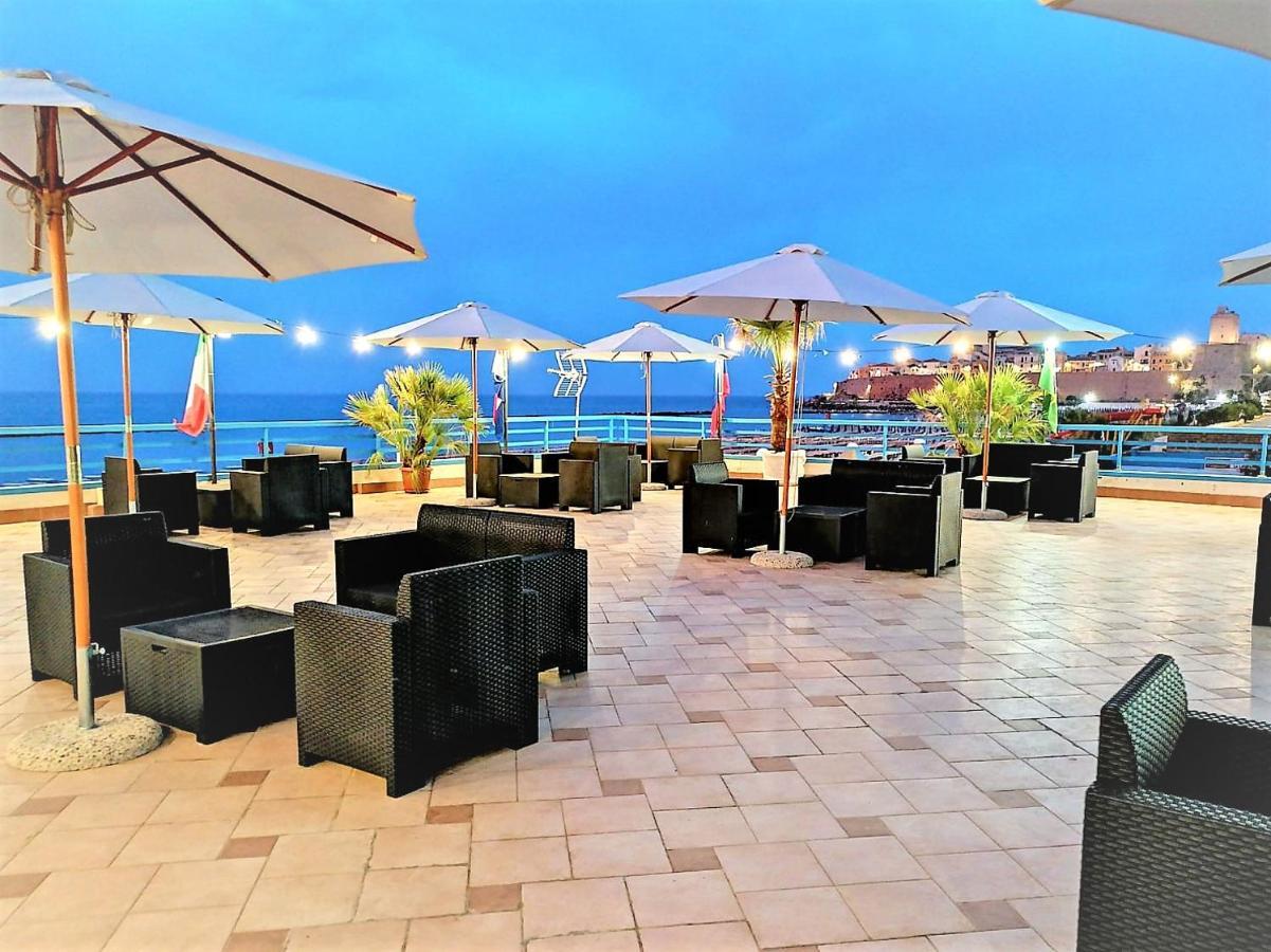 Sea Garden Rooms Termoli Buitenkant foto