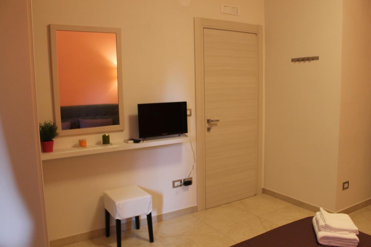 Sea Garden Rooms Termoli Buitenkant foto